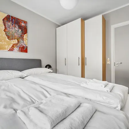 Luxurious In Plush Town Of Villa Tromsø